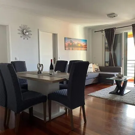 Apartment Por Do Sol